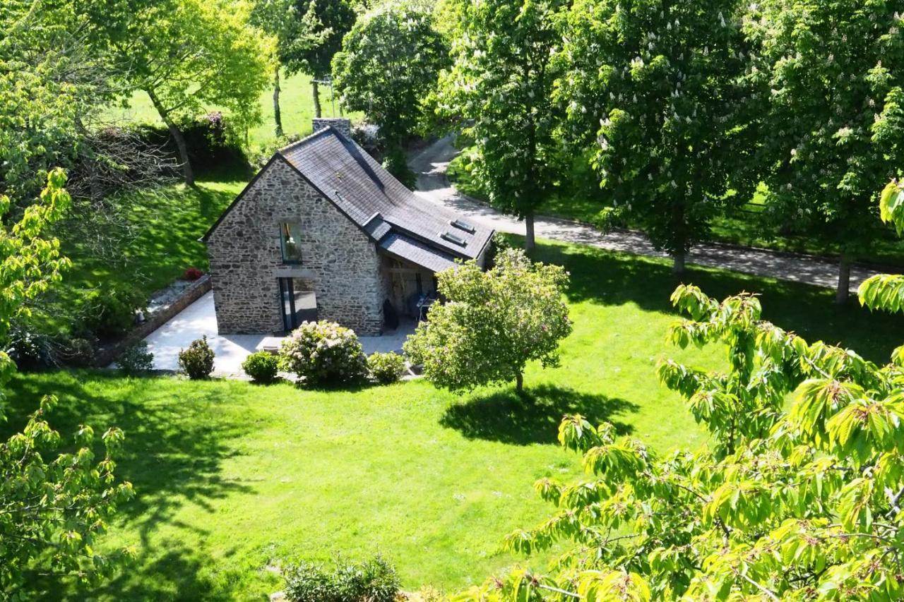 Les Hirondelles Villa Baguer-Pican Exterior photo